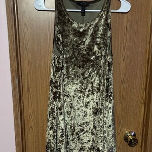 Forever 21 Velvet Dress in Olive Green